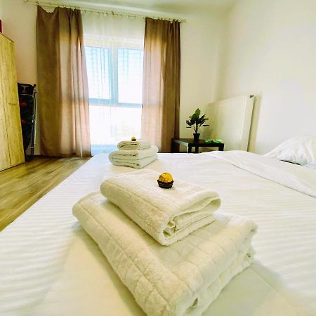 Plaza Residence Studio Bucarest Esterno foto