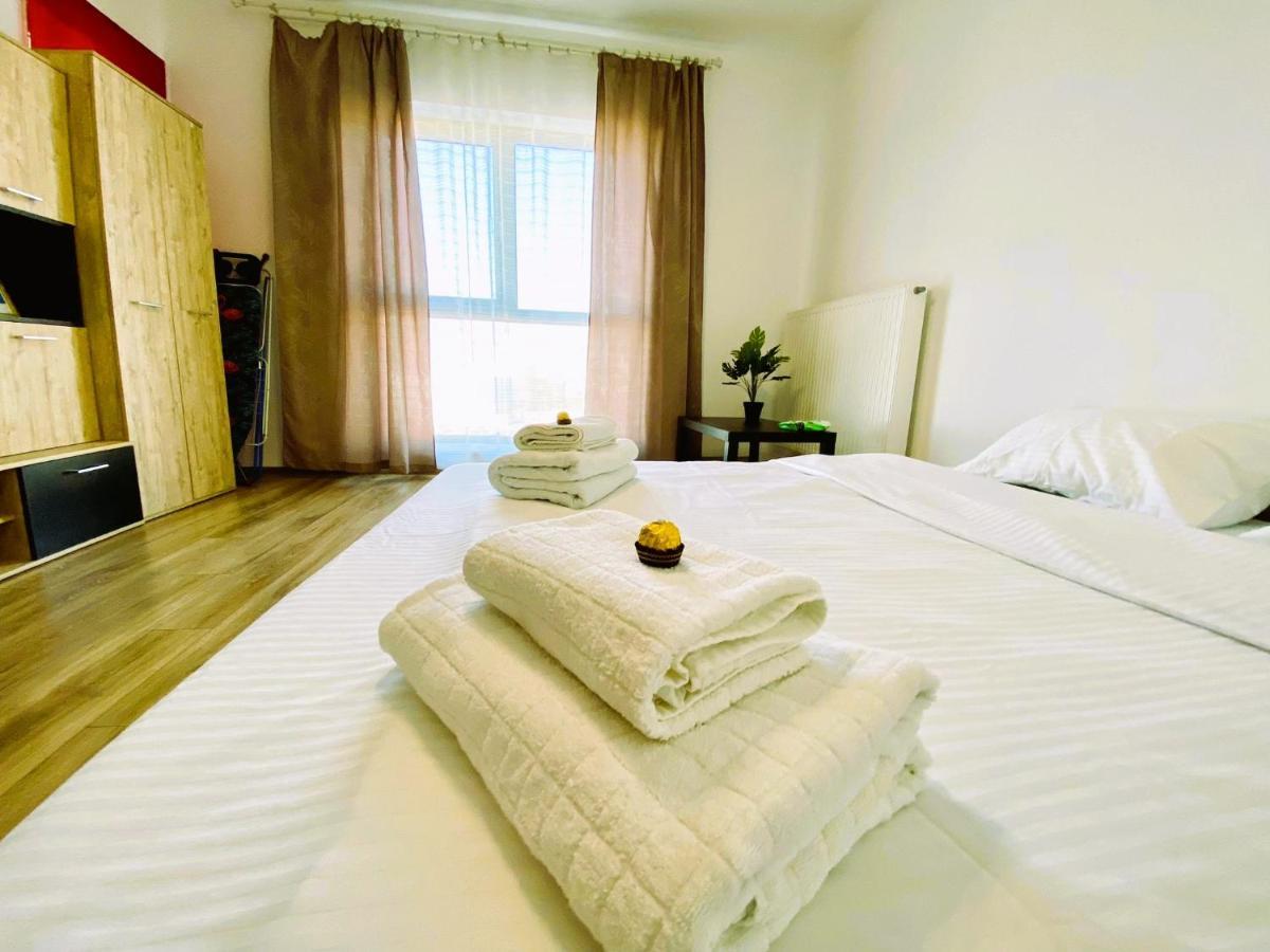 Plaza Residence Studio Bucarest Esterno foto